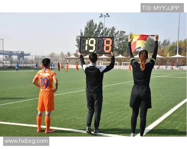 索尔亚与雅典的巅峰对决揭示足球战术与团队合作的魅力